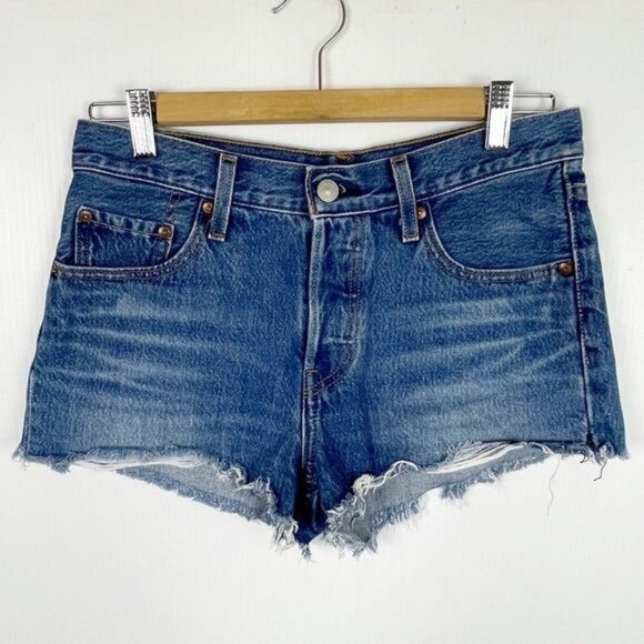 Levi's 501 premium High waisted Raw hem denim Shorts size 27 - Picture 1 of 9
